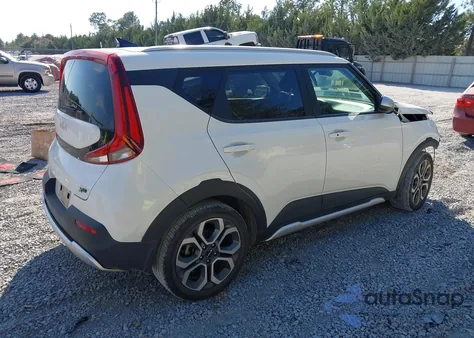 2022 Kia Soul X-Line z USA, uszkodzony, nr VIN KNDJ23AU0N7167054